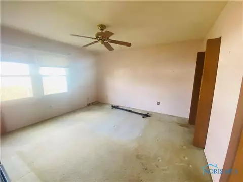 657 Dussel Dr, Maumee, OH 43537 photo 17