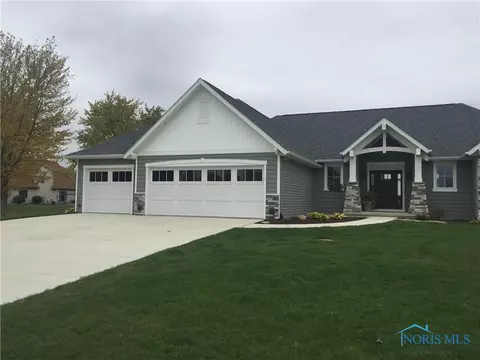 1305 Markey Dr, Bryan, OH 43506 photo 2