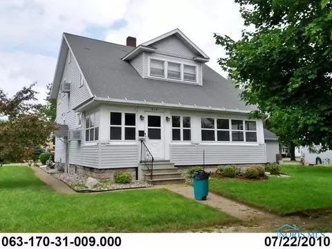 317 E Mulberry St, Bryan, OH 43506 photo 1