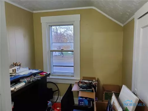 876 E High St, Bryan, OH 43506 photo 14
