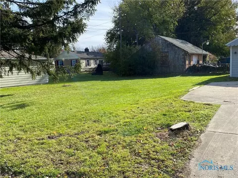 364 Darrow Ave, Toledo, OH 43607 photo 4
