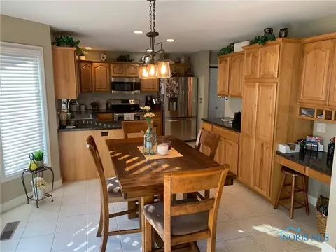419 Carson Dr, Bryan, OH 43506 photo 12