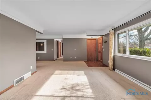 3425 Fleitz Rd, Oregon, OH 43616 photo 10