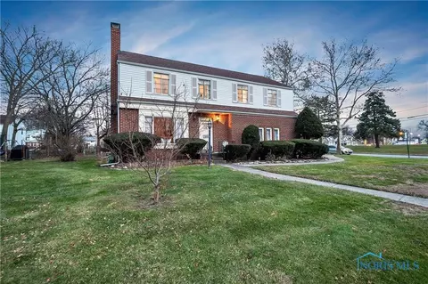 1906 Shenandoah Rd, Toledo, OH 43607 photo 3