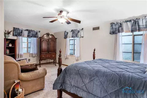 1906 Shenandoah Rd, Toledo, OH 43607 photo 21