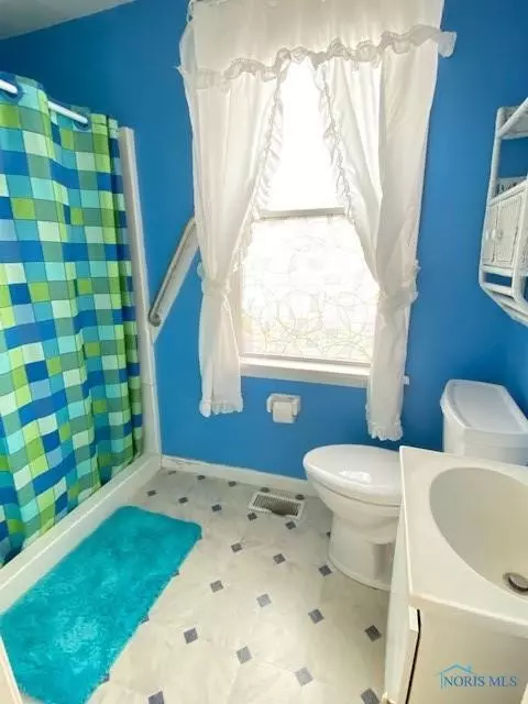 506 Edgerton St, Bryan, OH 43506 photo 9