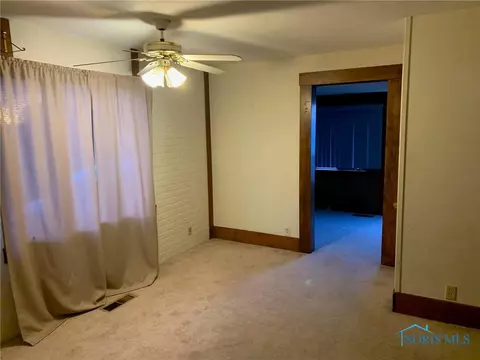 885 E High St, Bryan, OH 43506 photo 7