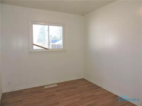 110 Dickens Dr, Toledo, OH 43607 photo 18