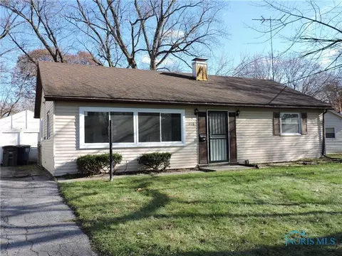 110 Dickens Dr, Toledo, OH 43607 photo 3