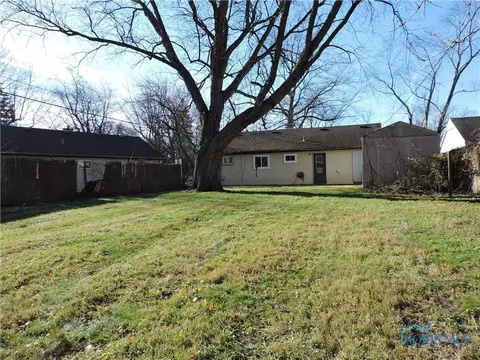 110 Dickens Dr, Toledo, OH 43607 photo 21