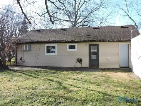110 Dickens Dr, Toledo, OH 43607 photo 20