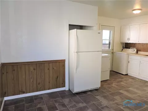110 Dickens Dr, Toledo, OH 43607 photo 8