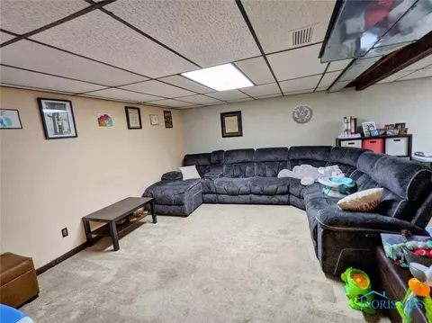 3176 Circle Dr, Delta, OH 43515 photo 12