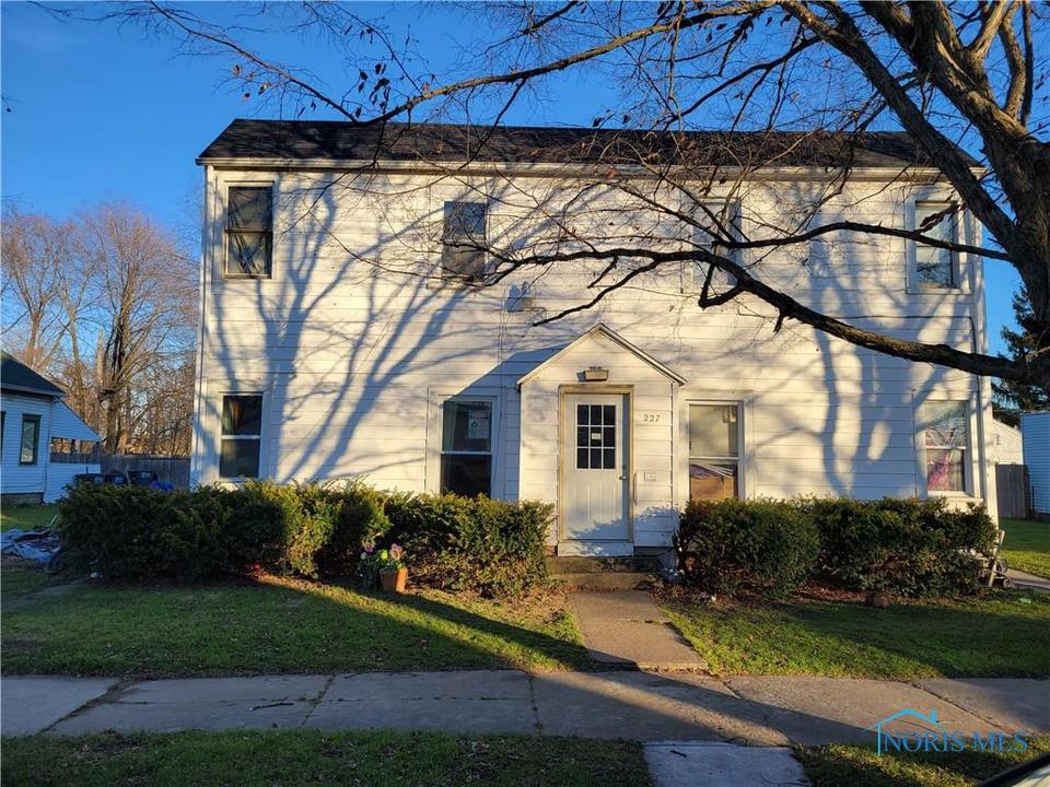 227 Langdon St, Toledo, OH 43609 2 Photos MLS 6080981 Movoto