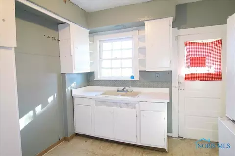 534 E Weber St, Toledo, OH 43608 photo 7