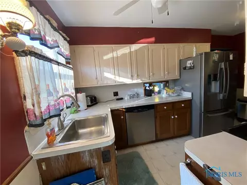 507 E William St, Maumee, OH 43537 photo 9