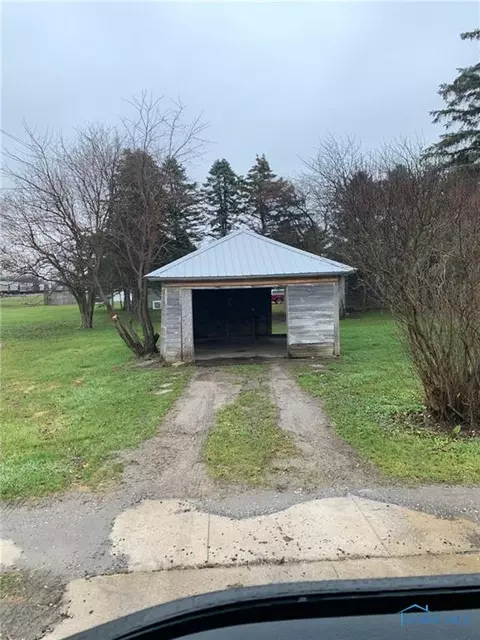 207 S Michigan St, Edon, OH 43518 photo 3