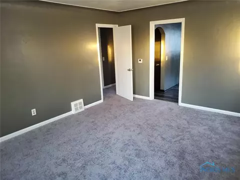 630 Brookley Blvd, Toledo, OH 43607 photo 3