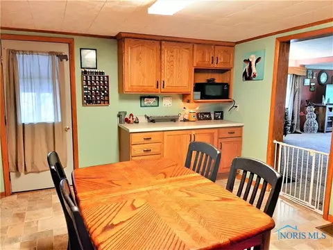 17437 County Rd E, Bryan, OH 43506 photo 6