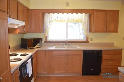 732 Edith Ave, Findlay, OH 45840 photo 6
