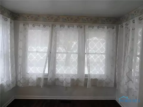 212 N Hazel St, Upper Sandusky, OH 43351 photo 13
