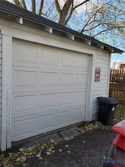 212 N Hazel St, Upper Sandusky, OH 43351 photo 31
