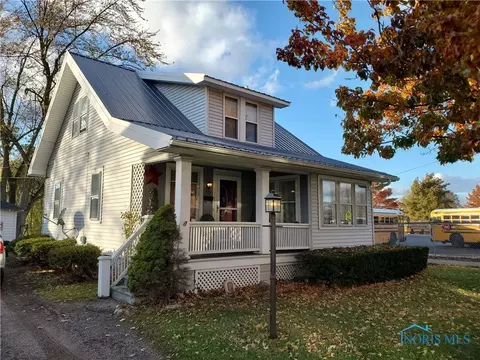 212 N Hazel St, Upper Sandusky, OH 43351 photo 32