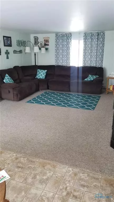 200 Ohio Dr, Bryan, OH 43506 photo 9