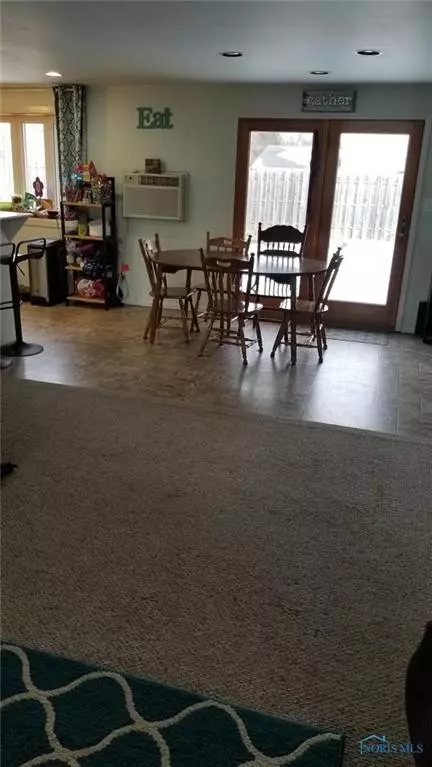 200 Ohio Dr, Bryan, OH 43506 photo 8