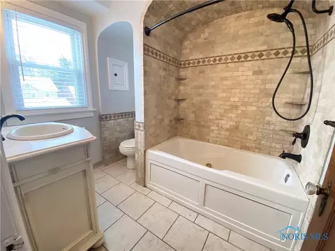 3944 Maxwell Rd, Toledo, OH 43613 photo 16