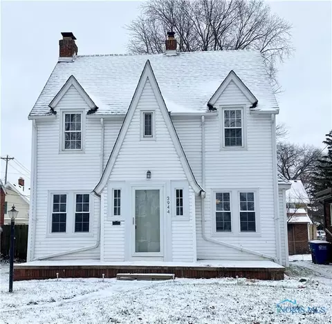 3944 Maxwell Rd, Toledo, OH 43613 photo 2