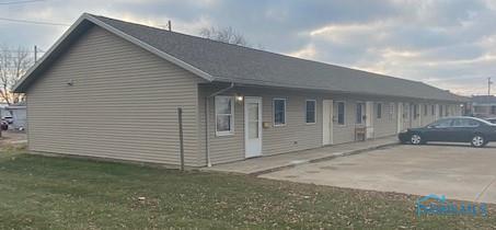 915 E Bryan St, Bryan, OH 43506 photo 1