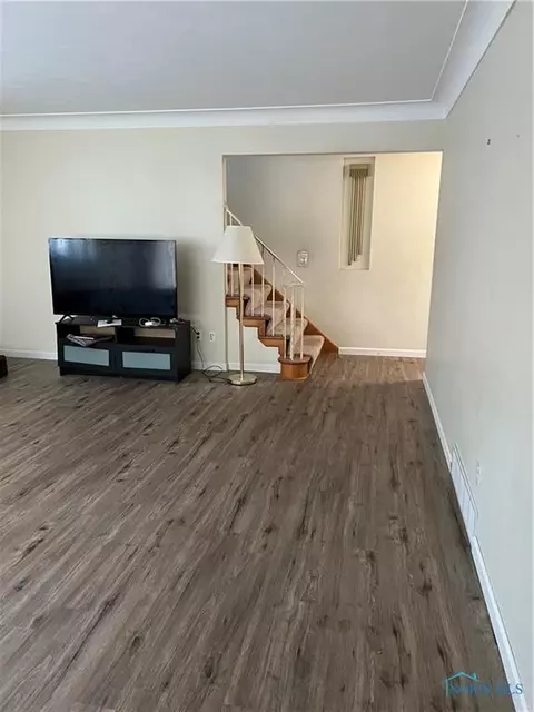 616 Richards Rd, Toledo, OH 43607 photo 6