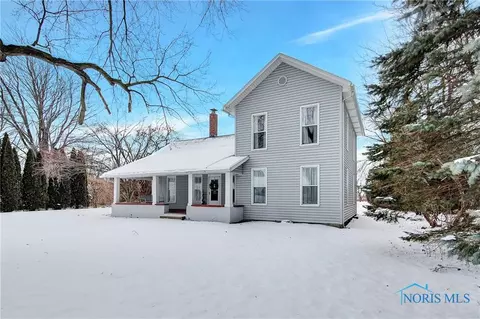 1206 E Main St, Delta, OH 43515 photo 1