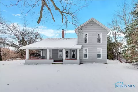 1206 E Main St, Delta, OH 43515 photo 2
