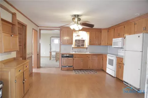 7915 Milton Rd, Custar, OH 43511 photo 17