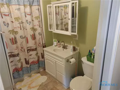122 W Main St, Wayne, OH 43466 photo 5