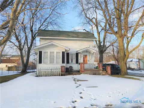 122 W Main St, Wayne, OH 43466 photo 1