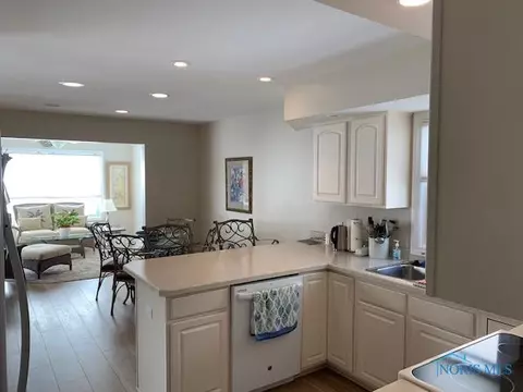 4407 Crystal Ridge Dr, Maumee, OH 43537 photo 20