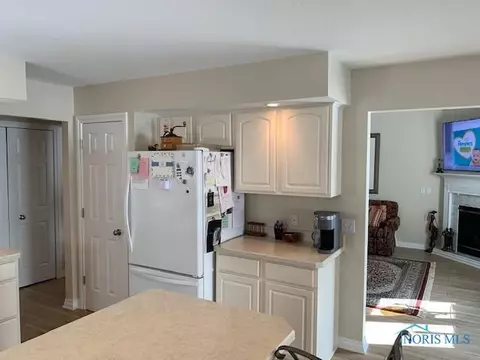 4407 Crystal Ridge Dr, Maumee, OH 43537 photo 22