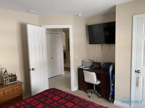 4407 Crystal Ridge Dr, Maumee, OH 43537 photo 35