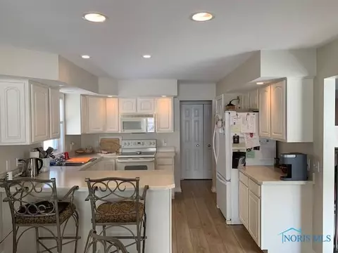 4407 Crystal Ridge Dr, Maumee, OH 43537 photo 15