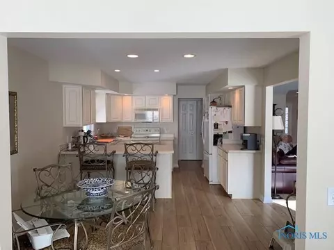 4407 Crystal Ridge Dr, Maumee, OH 43537 photo 13