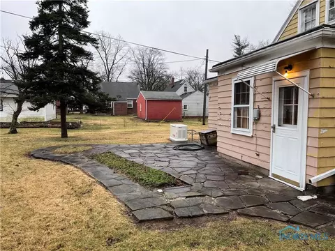 620 Continental Blvd, Toledo, OH 43607 photo 5