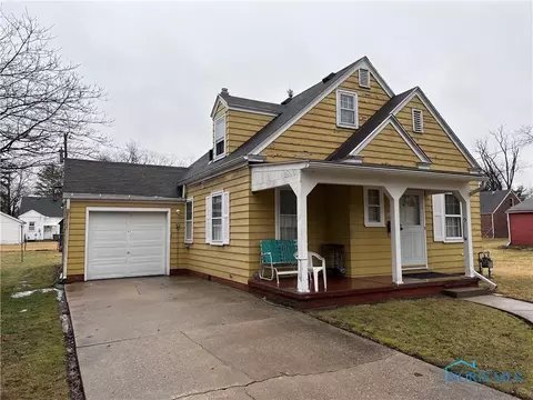 620 Continental Blvd, Toledo, OH 43607 photo 1