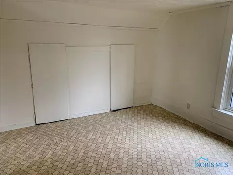 835 S Main St, Bryan, OH 43506 photo 5