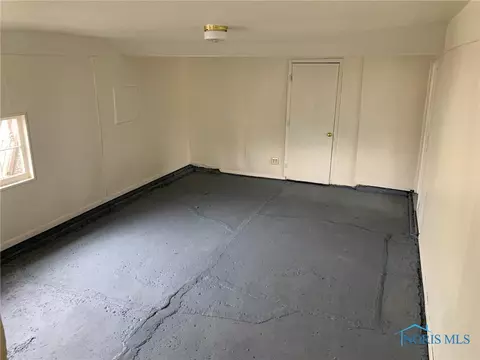 835 S Main St, Bryan, OH 43506 photo 17