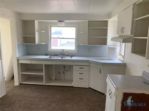 835 S Main St, Bryan, OH 43506 photo 7