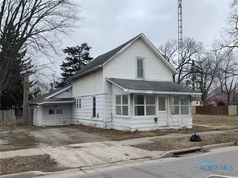 835 S Main St, Bryan, OH 43506 photo 1