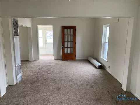 835 S Main St, Bryan, OH 43506 photo 3